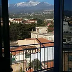 公寓 Casa Donna Rosaria Tra Etna E Taormina 里波斯托