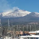 Casa Donna Rosaria Tra Etna E Taormina 里波斯托